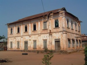 The "Migan" house in Porto-Novo (Benin), before restoration